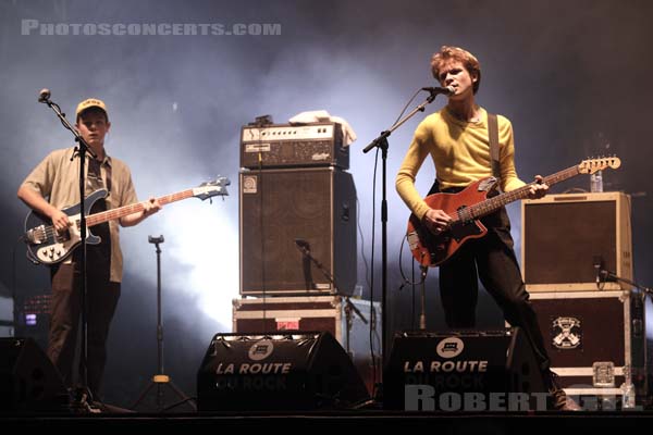 BLACK MIDI - 2019-08-15 - SAINT MALO - Fort de St Pere - Scene des Remparts - 